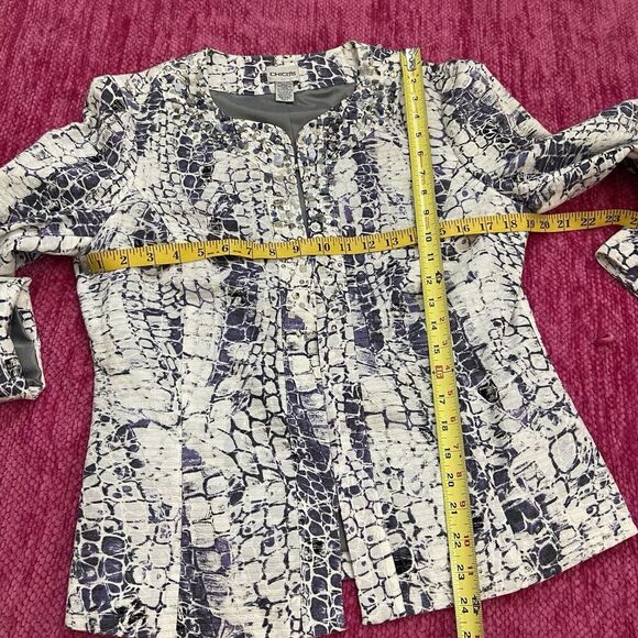 Chico’s Amina Jacket Pretty Python Embellished Jacket Size 1 (Medium/8) - Picture 8 of 10